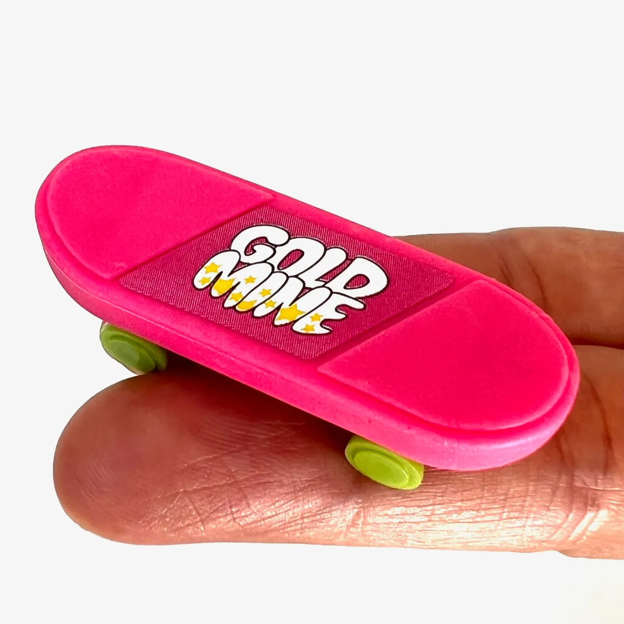 38270 SKATEBOARD ERASERS-60