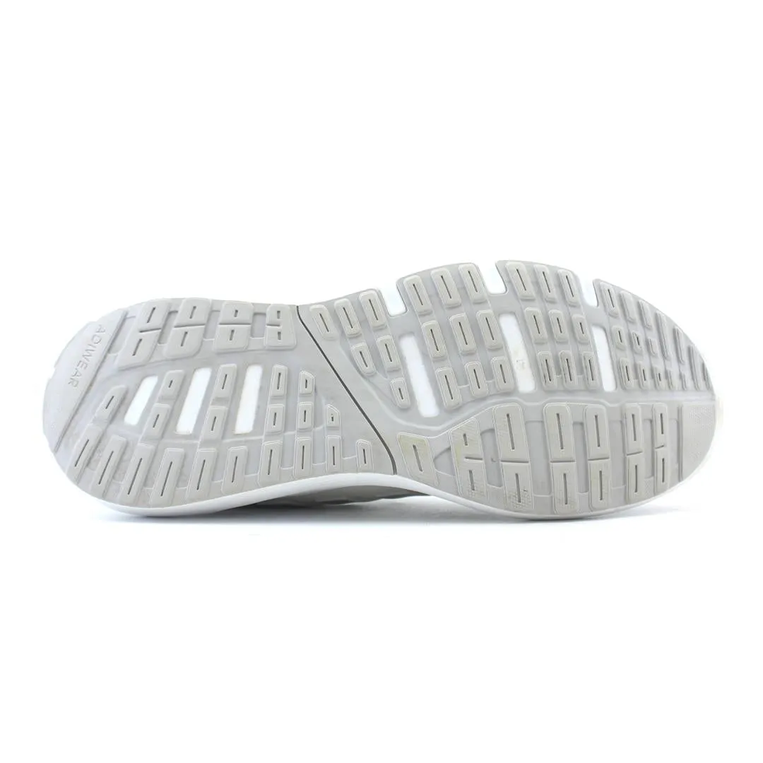 ADIDAS  SOLYX