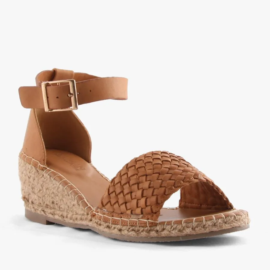 HABIT TAN