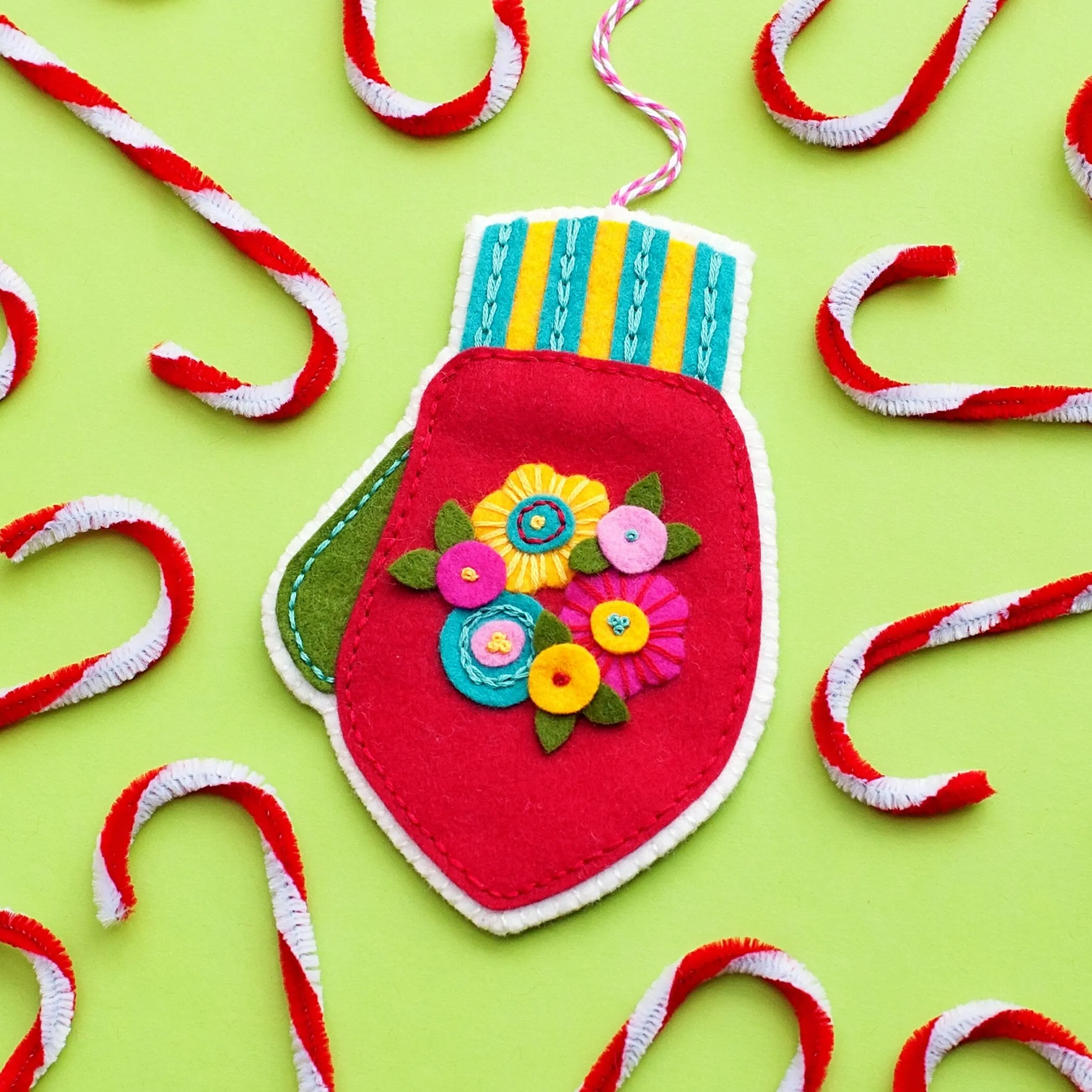 Mitten Wool Felt Ornament PDF Pattern