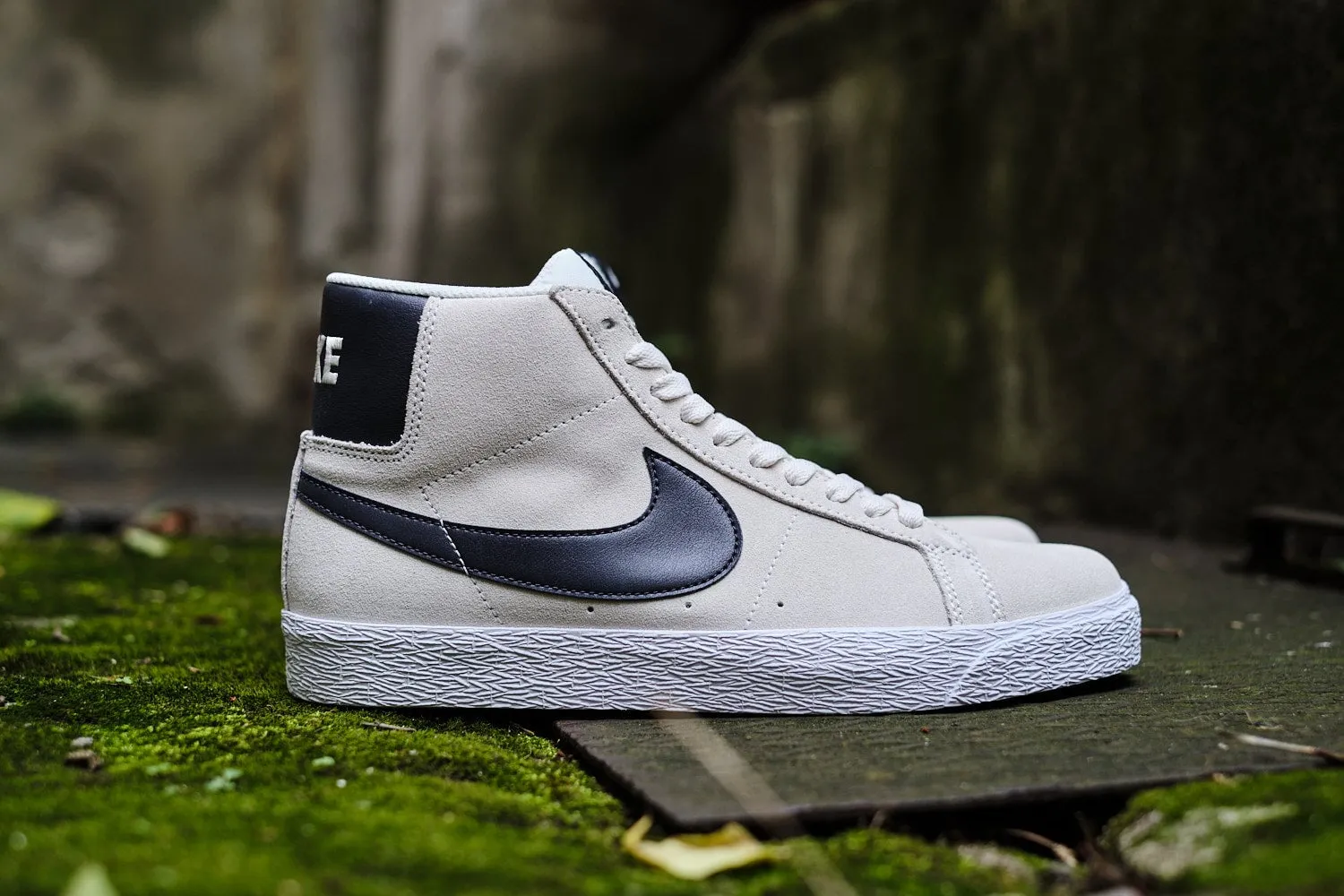 Nike SB Blazer Mid Herren Skate Schuh