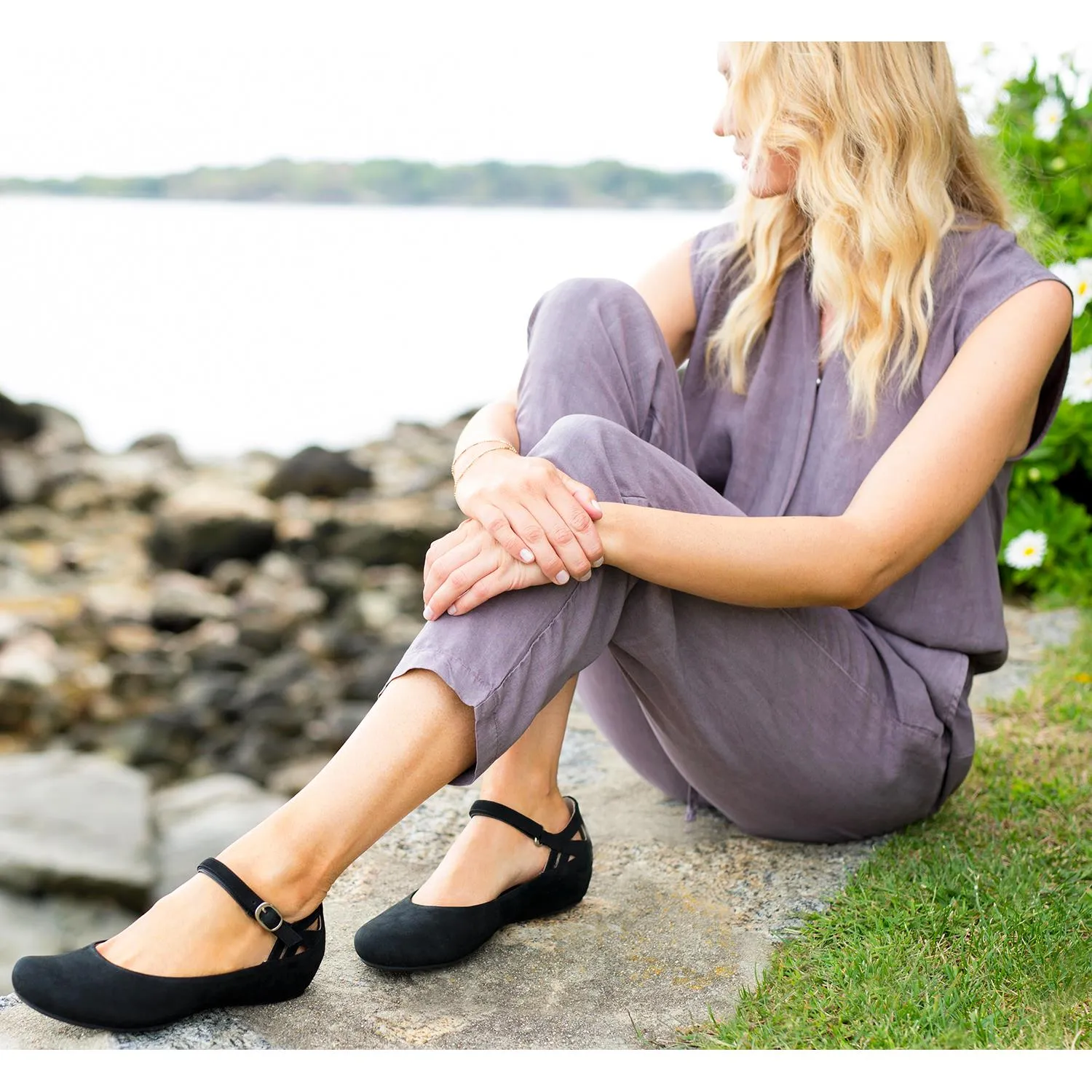 Women's Earthies Capri Taupe Nubuck