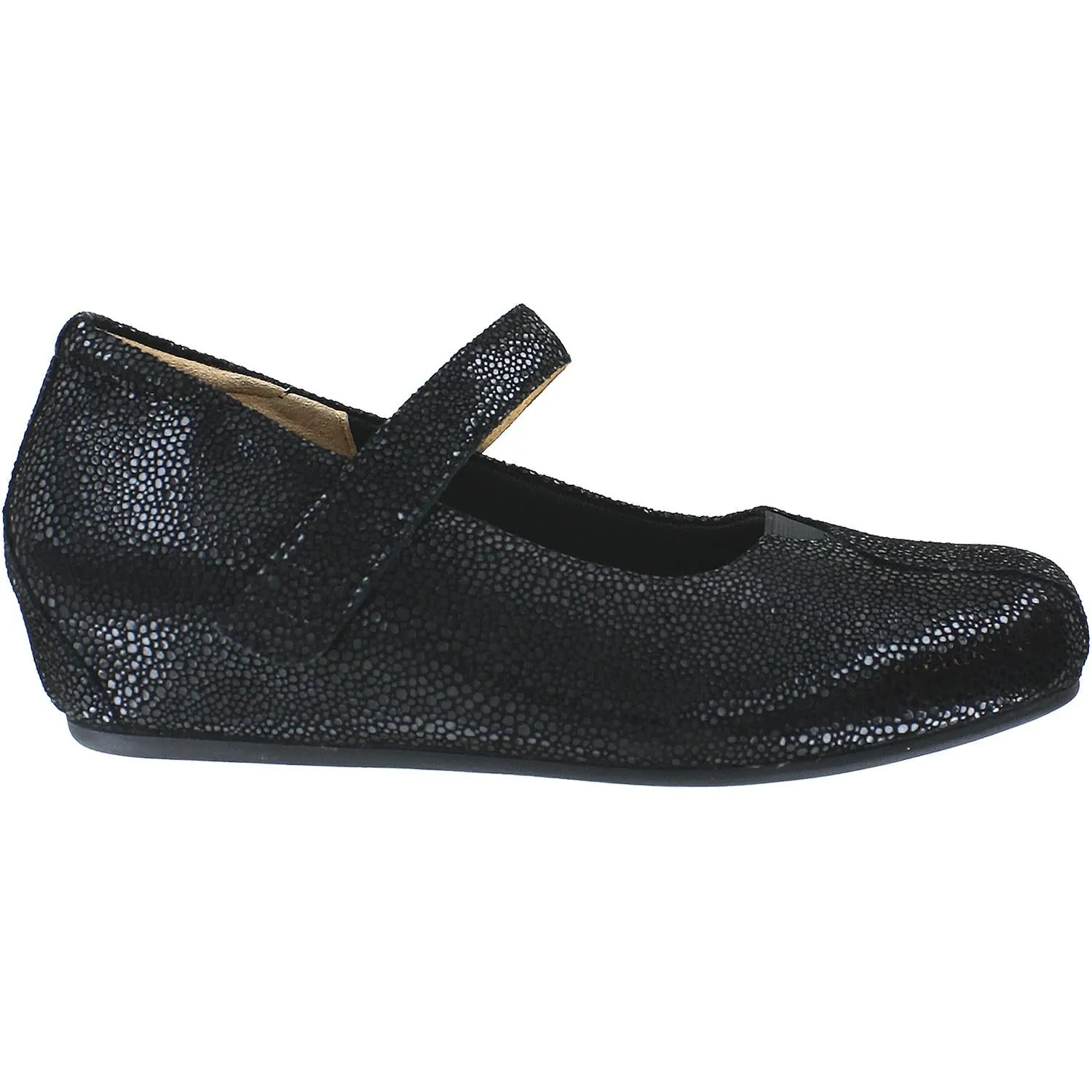 Women's Ziera Rival Black Stingray Suede